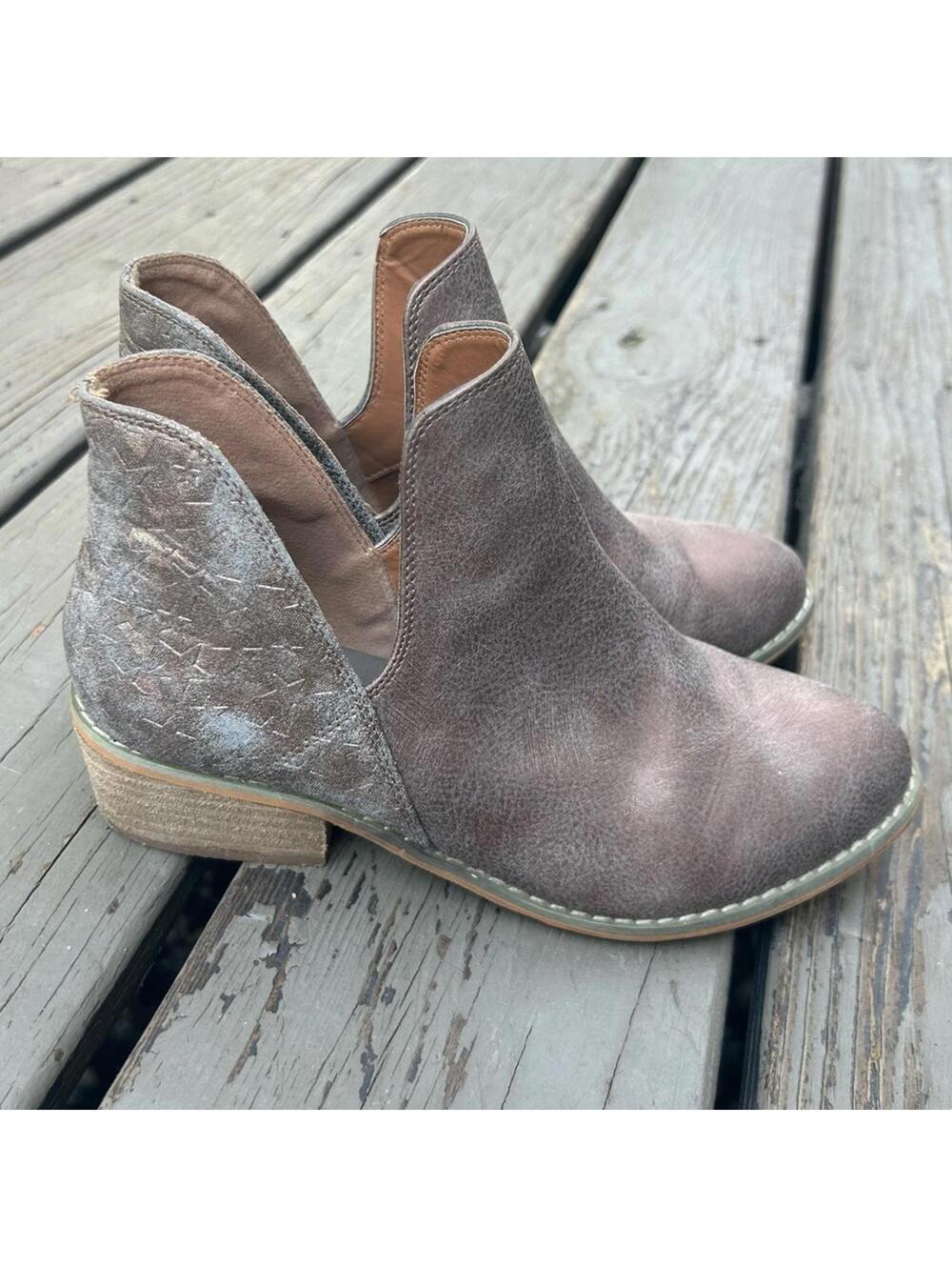 Corkys Wayland Ankle Bootie Bronze Stars Split Side Manmade Low Heeled Boots | 7